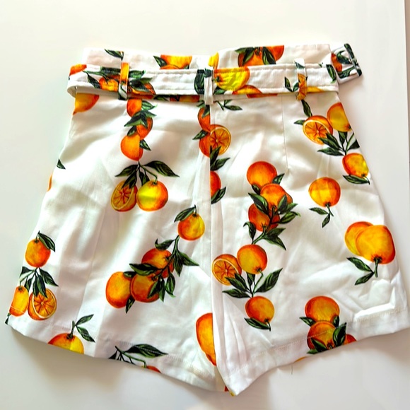 Sheike Orange Print Shorts - Picture 3 of 4
